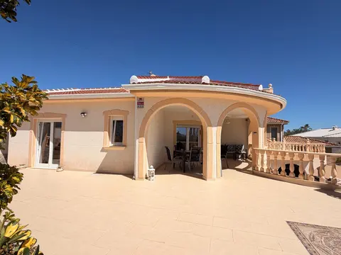 Вилла 246 м², Сьюдад-Кесада, фото 5