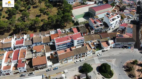Таунхаус 384 м², El Puig de Santa Maria, фото 2