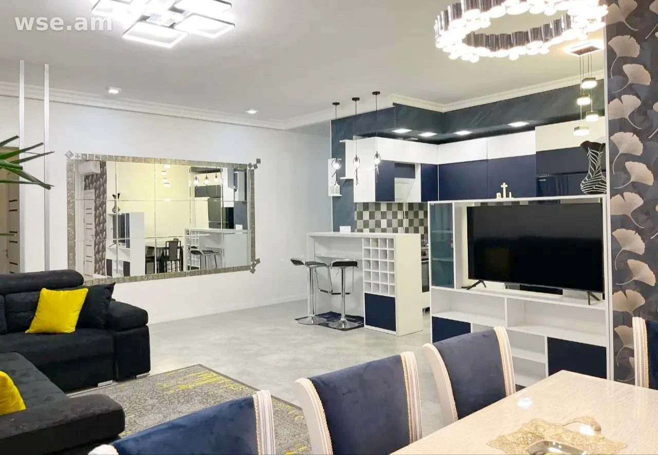 4-комн. квартира, 120м², улица Аргишти 11/11 — 2 000 $ | WSE.AM