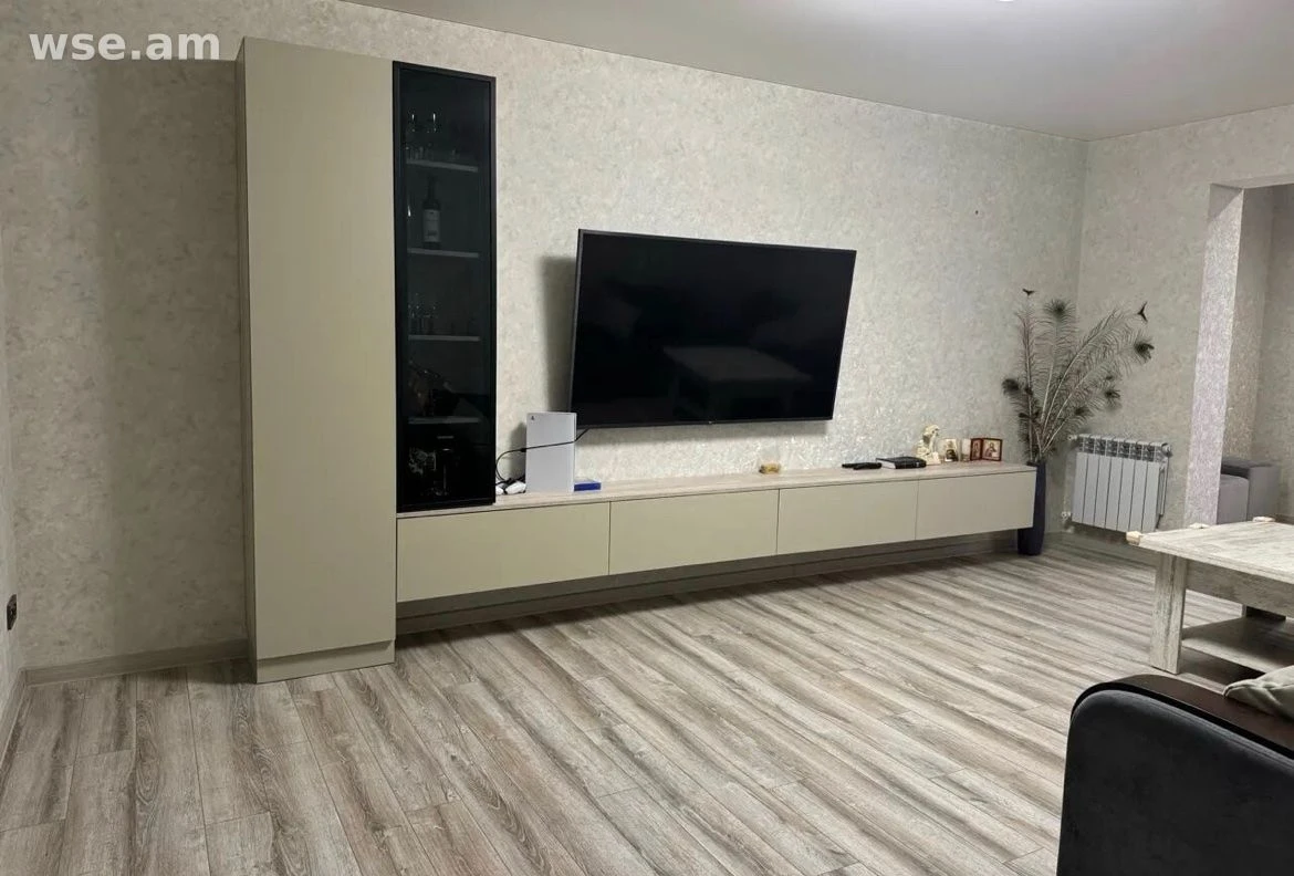 3-ΠΊΠΎΠΌΠ½. ΠΊΠ²Π°ΡΡΠΈΡΠ°, 67ΠΌΒ², ΡΠ»ΠΈΡΠ° Π‘ΠΈΡΠ°ΠΊΡΠ½Π° 18Π° β 118Β 000 $ | WSE.AM