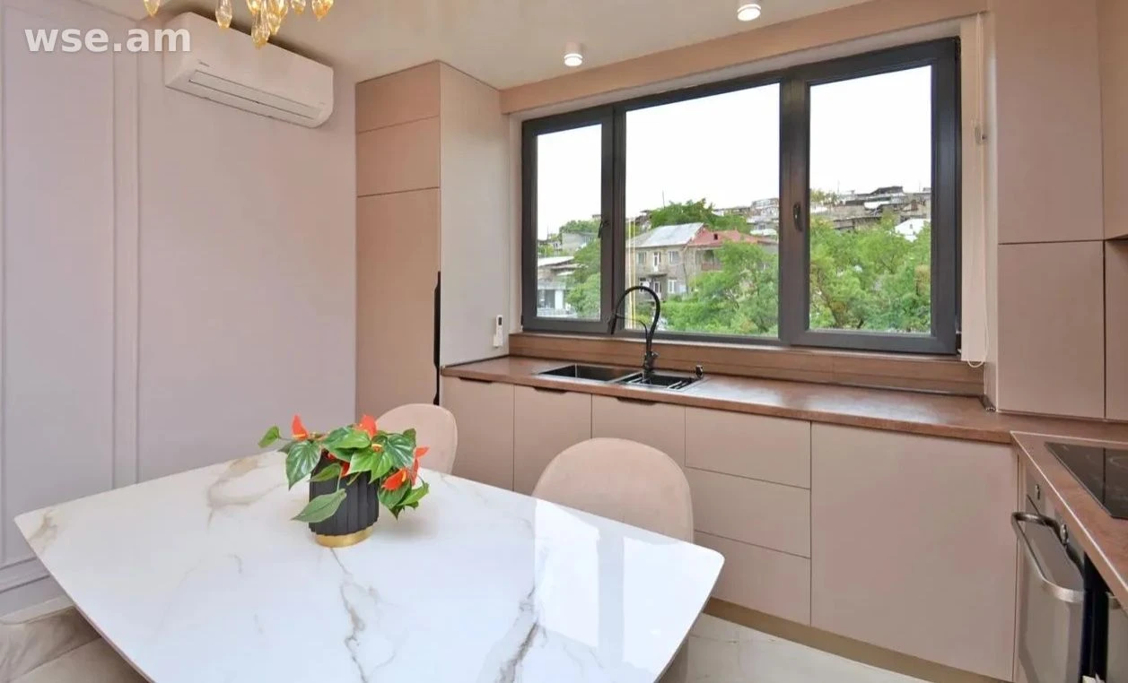 3-bed. apartment, 90m², улица Сарьяна 33 — 1 800 $ | WSE.AM