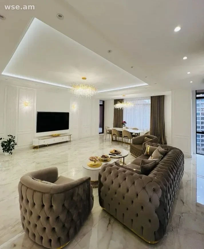 3-комн. квартира, 135м², улица Арама 82/84 — 3 500 $ | WSE.AM