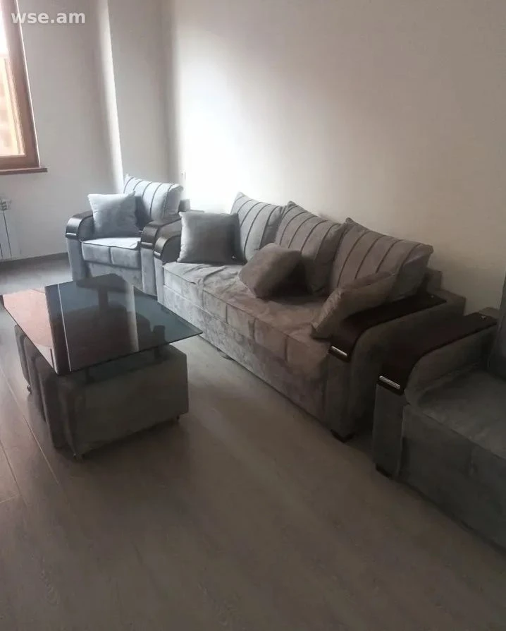 3-ΠΊΠΎΠΌΠ½. ΠΊΠ²Π°ΡΡΠΈΡΠ°, 91ΠΌΒ², ΡΠ»ΠΈΡΠ° ΠΠΈΠΊΠΎΠ³Π°ΠΎΡΠ° ΠΠ΄ΠΎΠ½ΡΠ° 2/4 β 330Β 000 Φ | WSE.AM