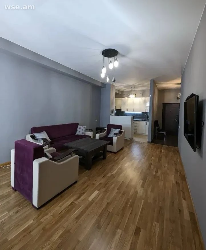 2-комн. квартира, 70м², улица Паруйра Севака 51/2 — 290 000 ֏ | WSE.AM