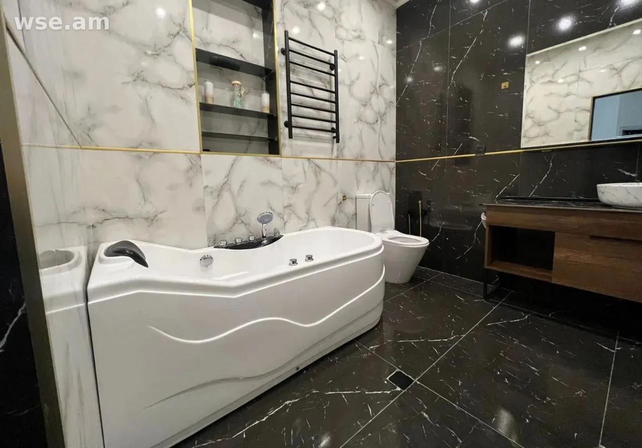 4-ΠΊΠΎΠΌΠ½. Π΄ΠΎΠΌ, 220ΠΌΒ², ΠΌΠΈΠΊΡΠΎΡΠ°ΠΉΠΎΠ½ Π-1 3 β 3Β 100 $ | WSE.AM