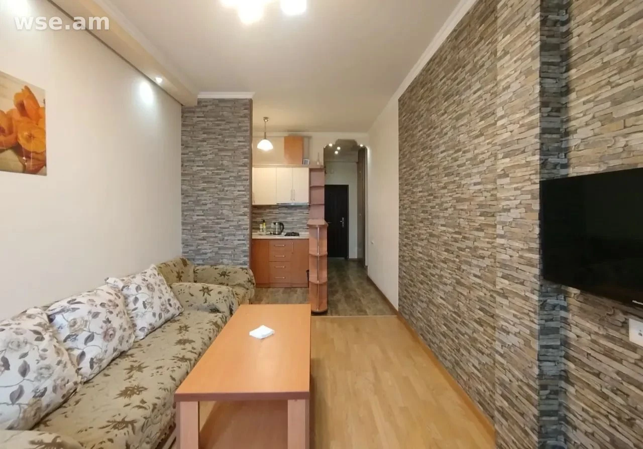 3-ΠΊΠΎΠΌΠ½. ΠΊΠ²Π°ΡΡΠΈΡΠ°, 70ΠΌΒ², ΠΏΡΠΎΡΠΏΠ΅ΠΊΡ ΠΠΎΠΌΠΈΡΠ°ΡΠ° 49 β 280Β 000 Φ | WSE.AM