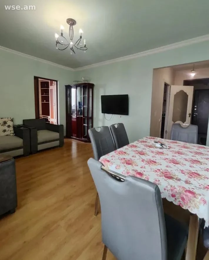 3-ΠΊΠΎΠΌΠ½. ΠΊΠ²Π°ΡΡΠΈΡΠ°, 70ΠΌΒ², ΡΠ»ΠΈΡΠ° ΠΠ°ΠΌΠΈΠΊΠΎΠ½ΡΠ½ΡΠ° β 240Β 000 Φ | WSE.AM