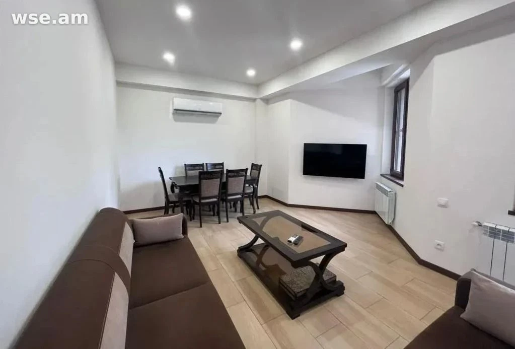 3-комн. квартира, 110м², улица Сарьяна 26/3 — 1 200 $ | WSE.AM