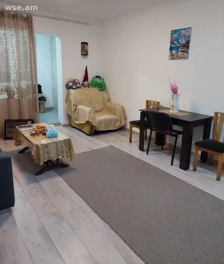 2-комн., 47 м², 2/9 эт., Караханяна 45