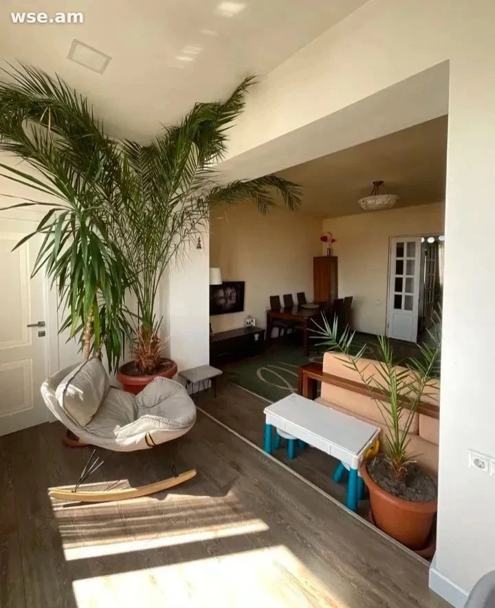 4-room, 110 m², 5/5 floor, Komitas avenue 58