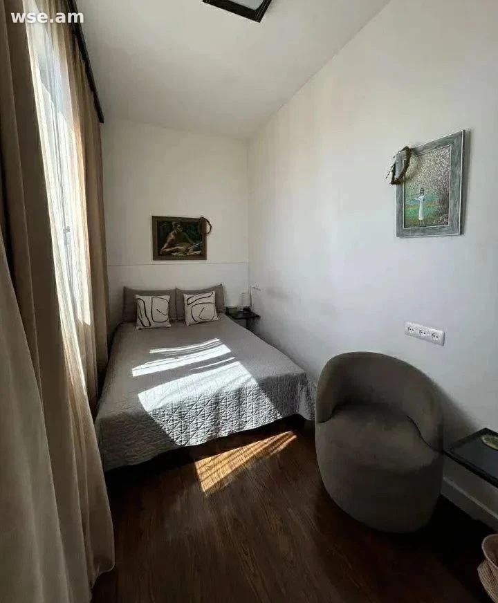 4-room, 110 m², 5/5 floor, Komitas avenue 58