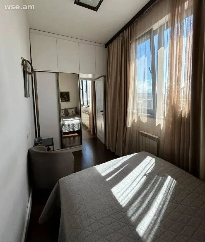 4-room, 110 m², 5/5 floor, Komitas avenue 58