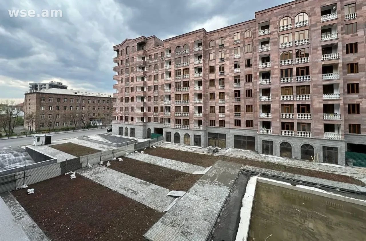 2-комн., 47 м², 3/8 эт., адонца 2/3