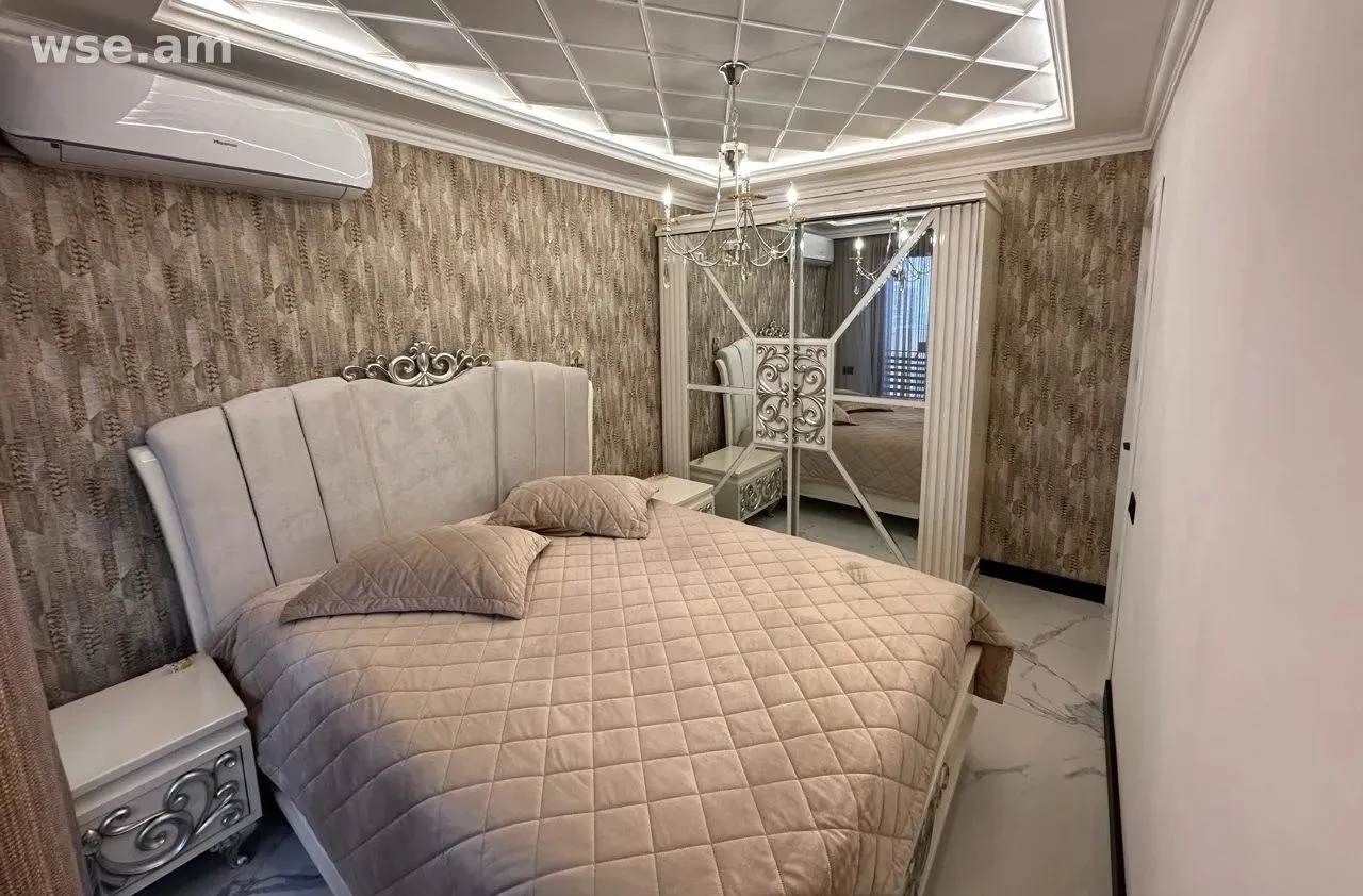 5-комн., 109 м², 9/12 эт., цатуряна 34