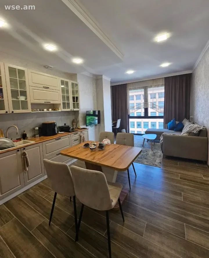 2-комн., 55 м², 7/15 эт., улица Давита Анхахта 11/12