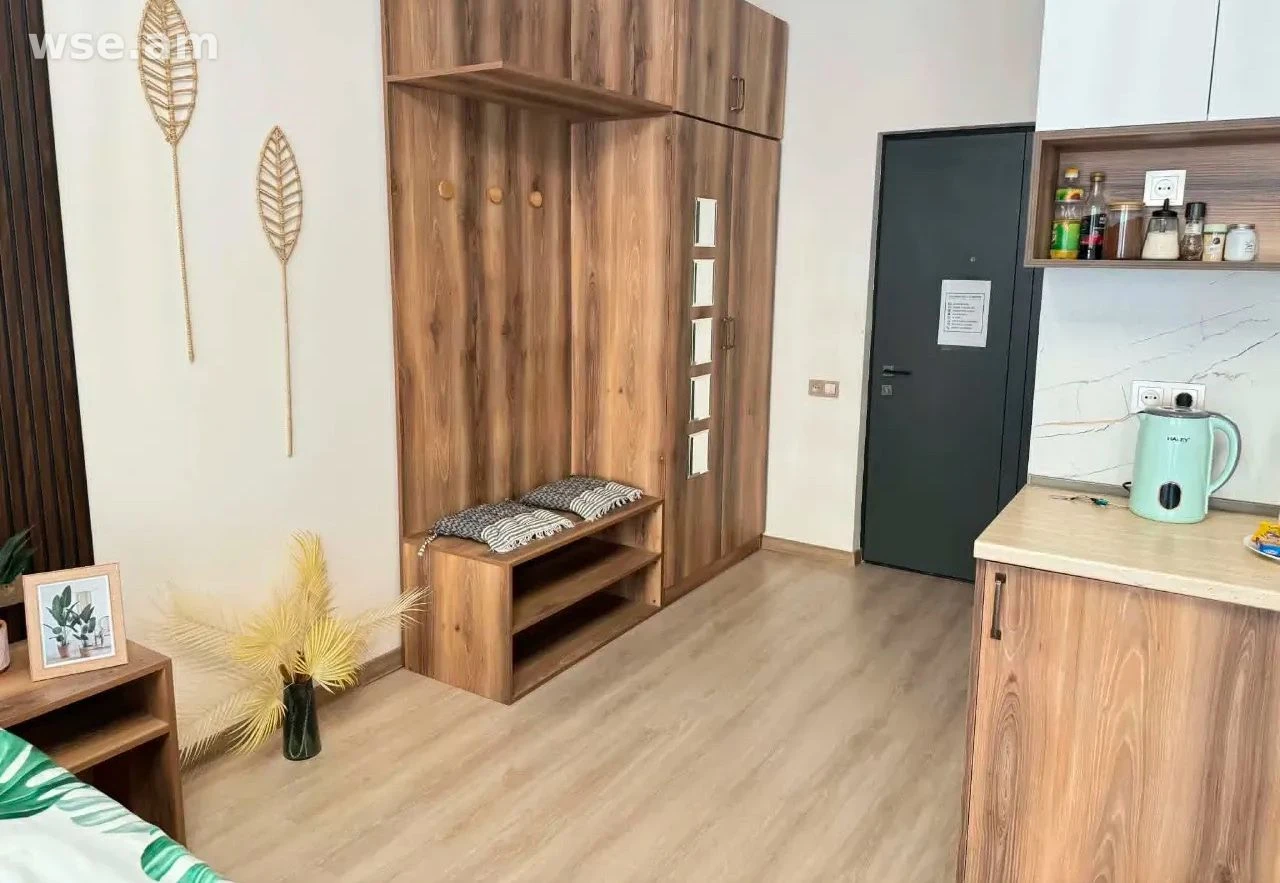 2-комн., 60 м², 2/6 эт., Саят-Нова 17
