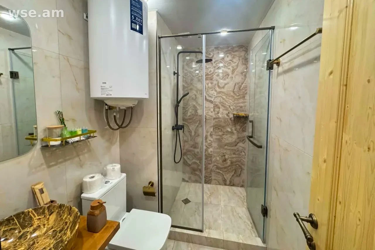 2-комн., 60 м², 2/6 эт., Саят-Нова 17