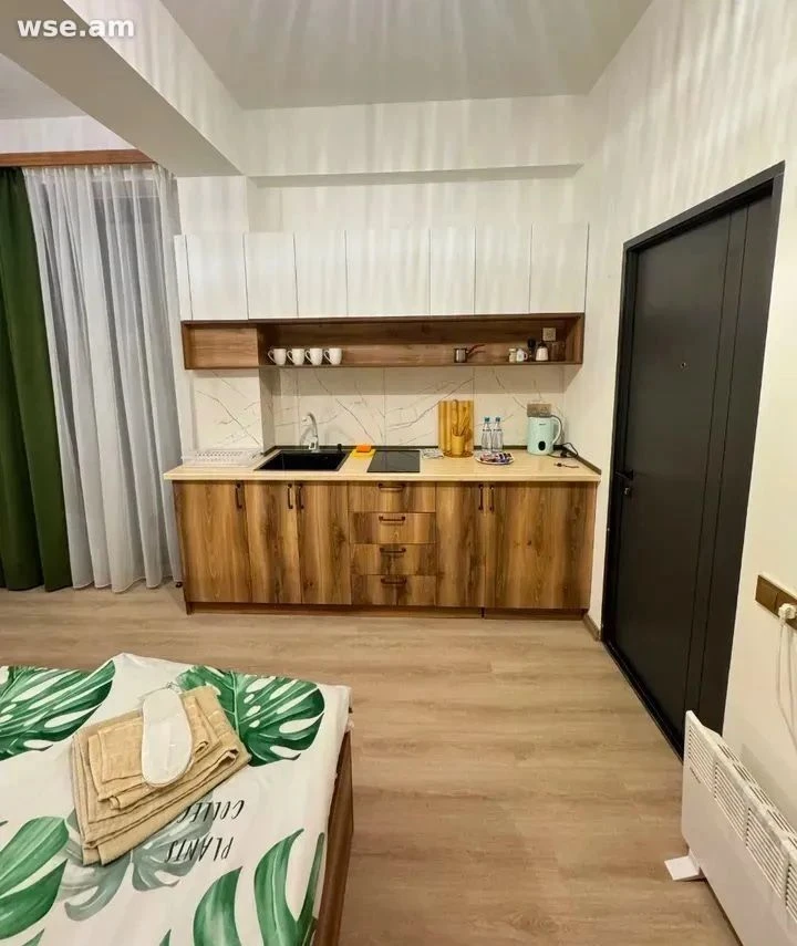 2-комн., 60 м², 2/6 эт., Саят-Нова 17