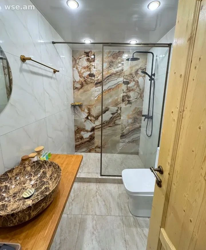 2-комн., 60 м², 2/6 эт., Саят-Нова 17