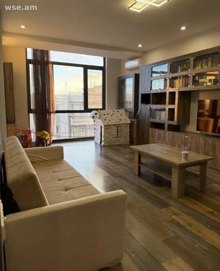 3-комн., 91 м², 9/9 эт., улица Дереника Демирчяна 27