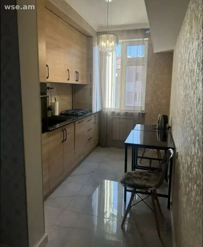 3-комн., 90 м², 4/10 эт., улица Туманяна