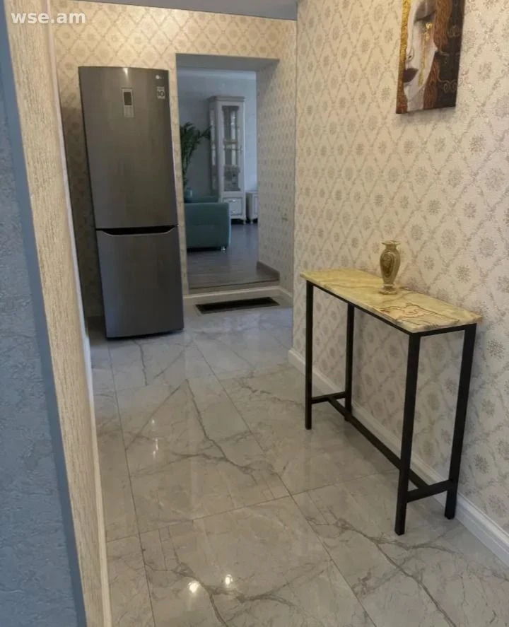 3-комн., 90 м², 4/10 эт., улица Туманяна