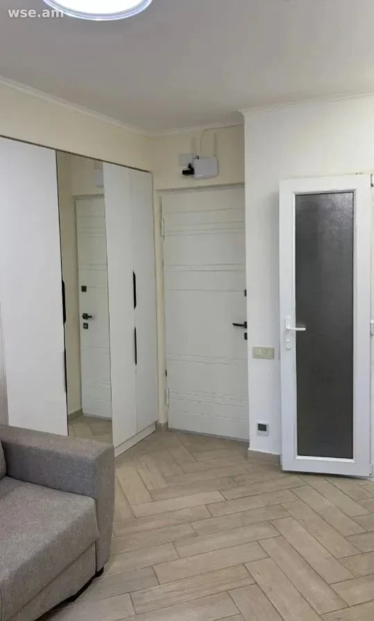 1-комн., 29 м², 1/14 эт., улица Акопа Акопяна