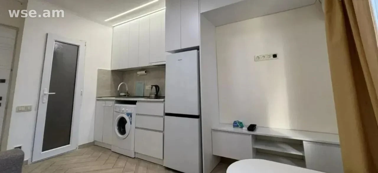 1-комн., 29 м², 1/14 эт., улица Акопа Акопяна