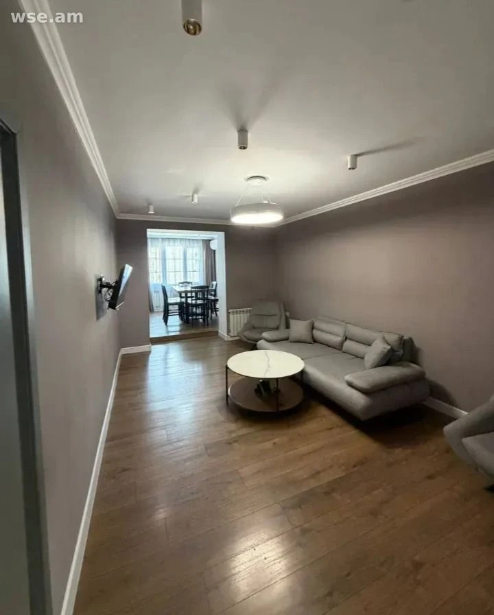 4-комн., 86 м², 5/5 эт., улица Гюлбенкяна 40