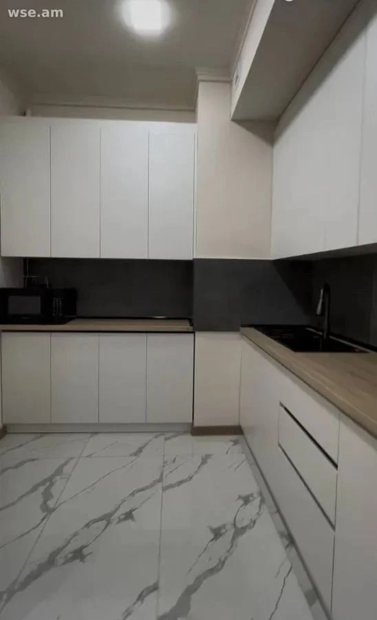 4-rooms, 104 m², 7/16 fl., 75/5 Charents Street