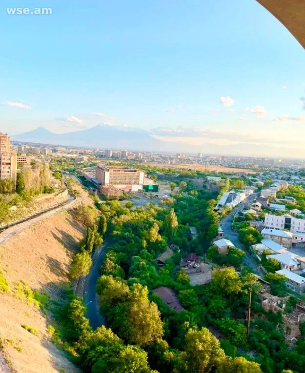 4 սենյականոց, 120 քմ, 11/15 հարկ, Արգիշտիի փողոց 11/11