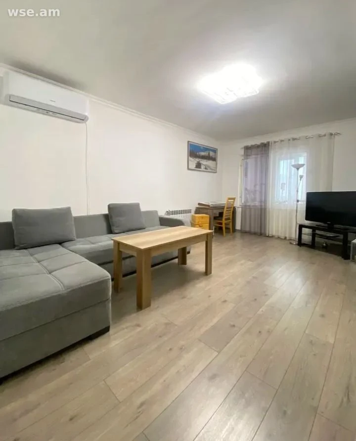 3-комн., 84 м², 2/9 эт., проспект Адмирала Исакова 52/4