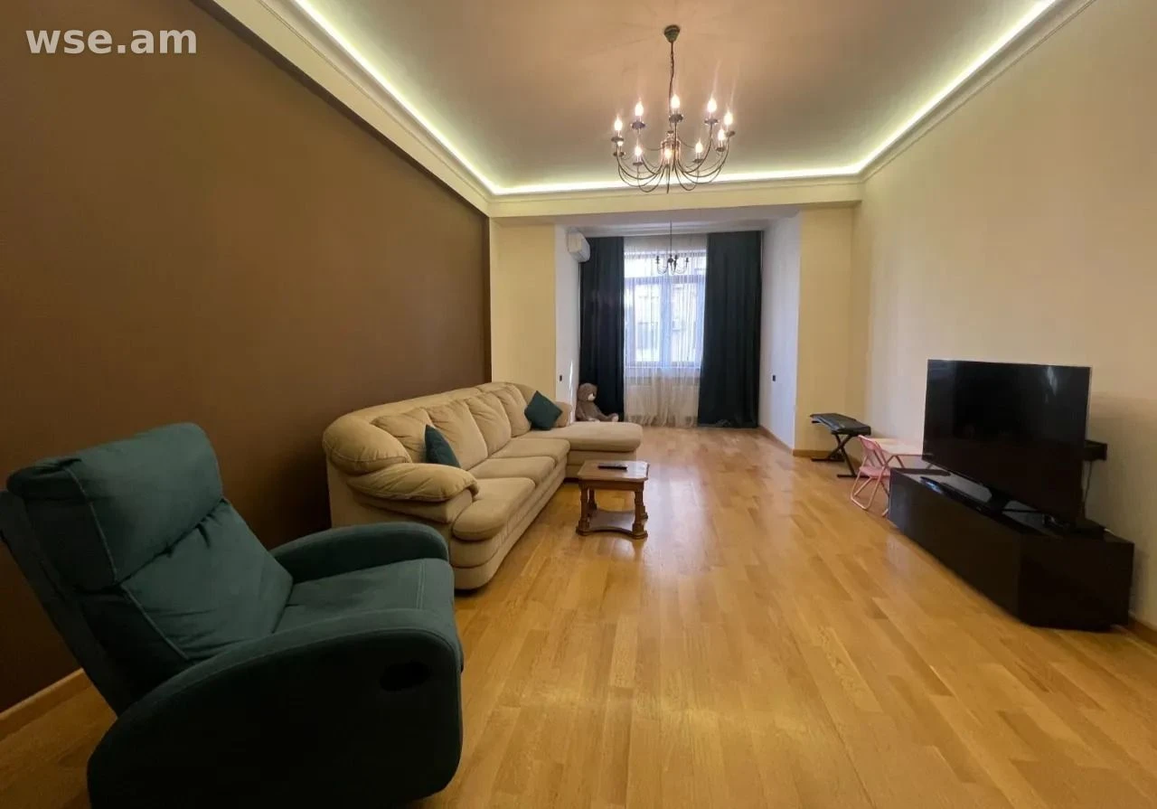 4-комн., 110 м², 4/15 эт., улица Арама 82/84