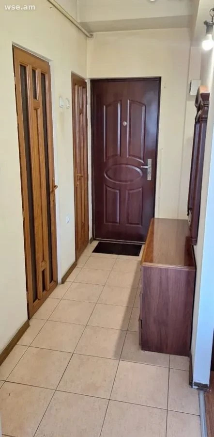 1-комн., 46 м², 4/4 эт., Площадь Гарегина Нжде 29