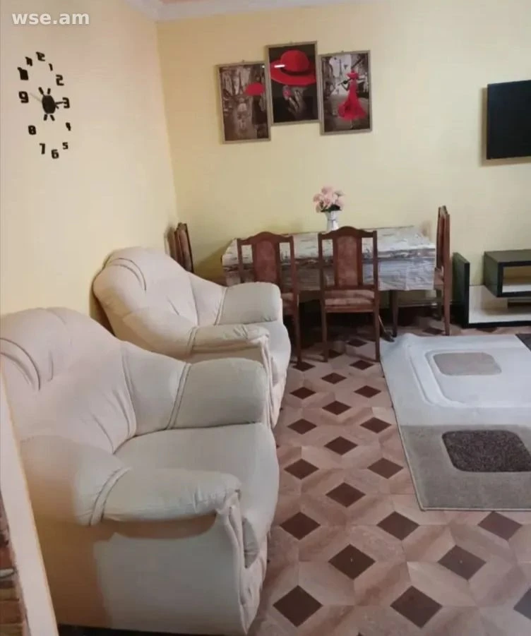 2-комн., 67 м², 3/9 эт., улица Гусам Шерами