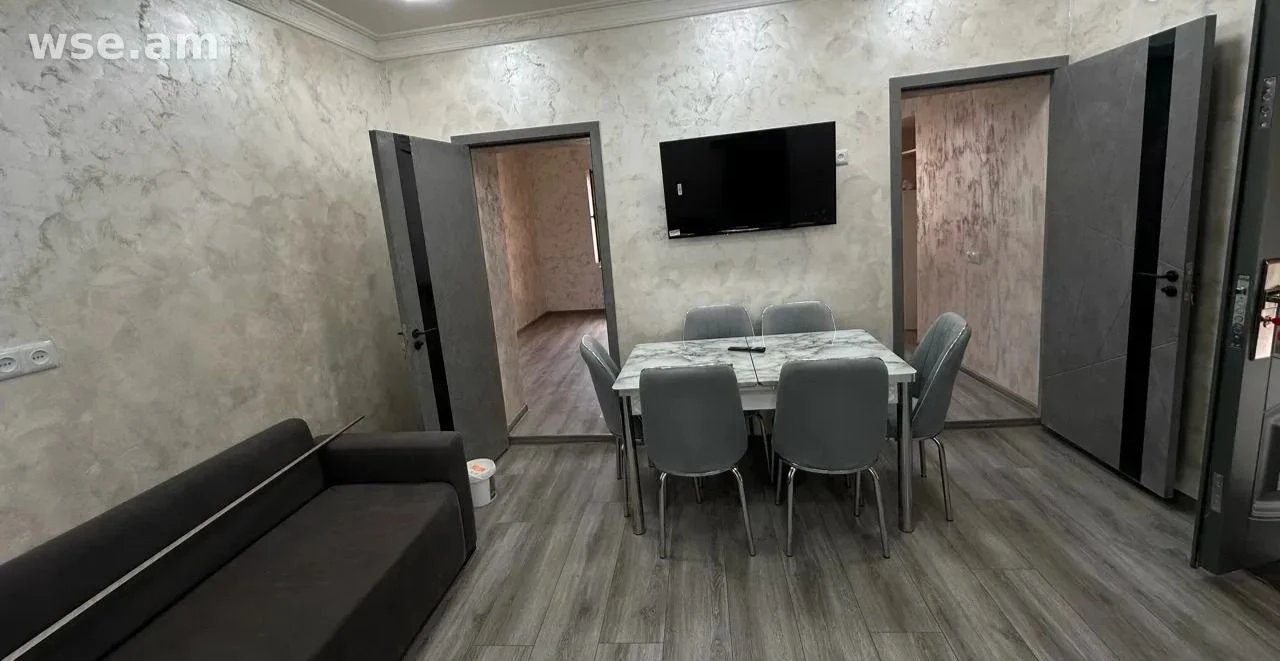 3-комн., 55 м², 1/1 эт., улица Каджазнуни, Ереван