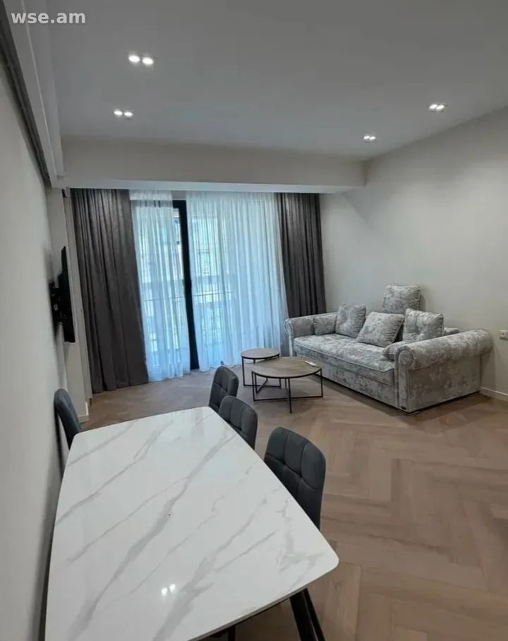 2-комн., 55 м², 5/6 эт., улица Манука Абегяна