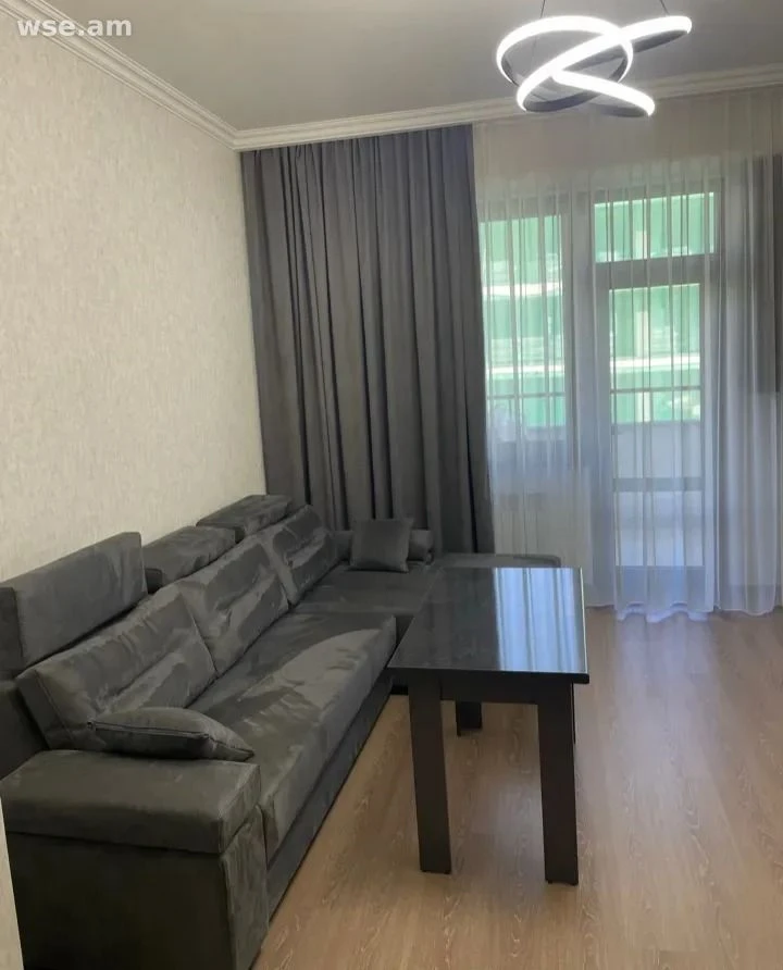 2-комн., 59 м², 14/14 эт., улица Никогаоса Адонца 90