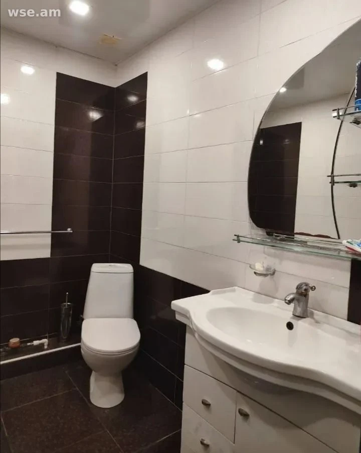3-комн., 69 м², 1/4 эт., улица Лукашина