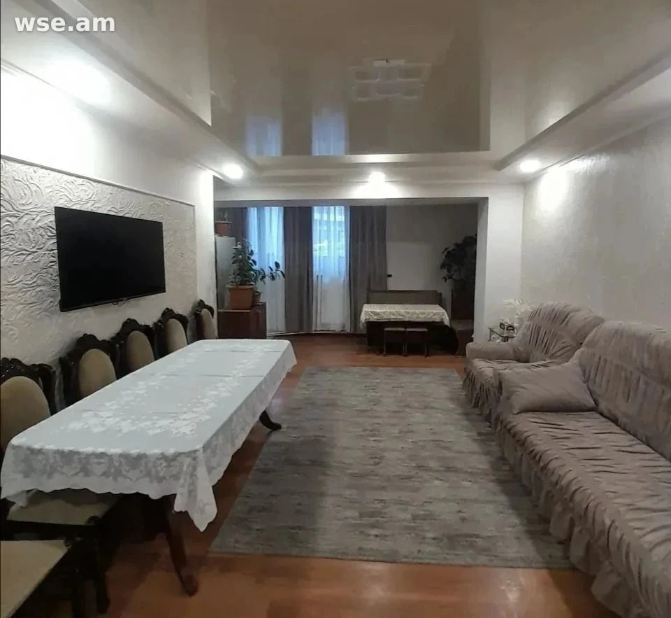4 սենյականոց, 71 քմ, 1/9 հարկ, Ռուբինյանց փողոց