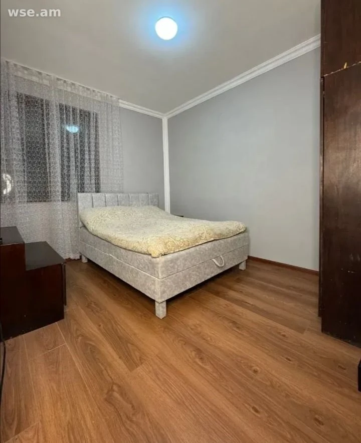 4 սենյականոց, 71 քմ, 1/9 հարկ, Ռուբինյանց փողոց