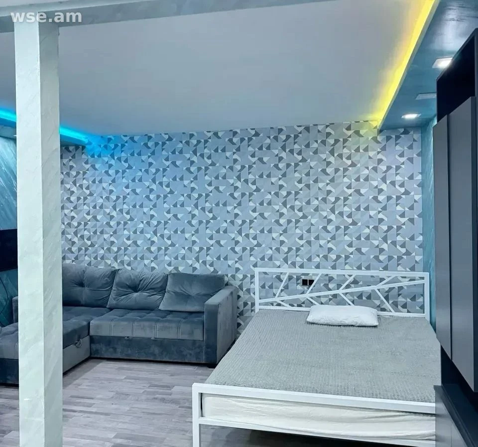 1-комн., 35 м², 1/1 эт., улица Антараин