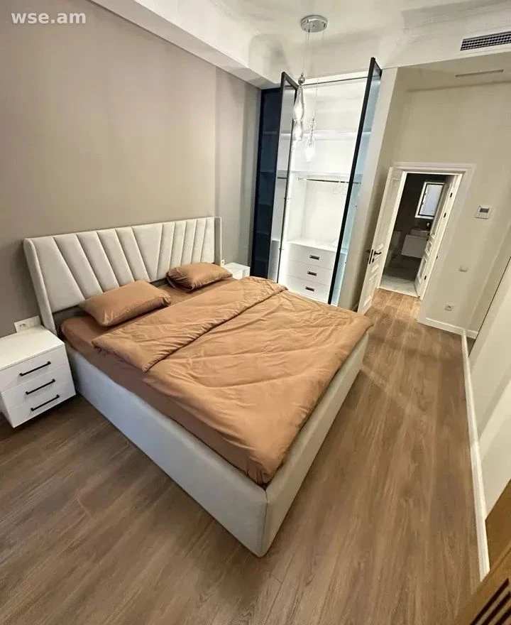 2-комн., 60 м², 4/6 эт., Улица Геворга Эмина 8
