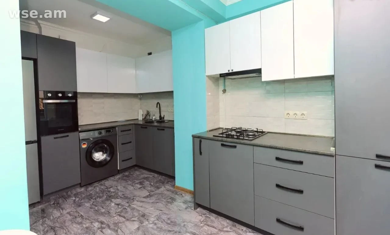 2-комн., 52 м², 4/4 эт., улица Паруйра Севака 1