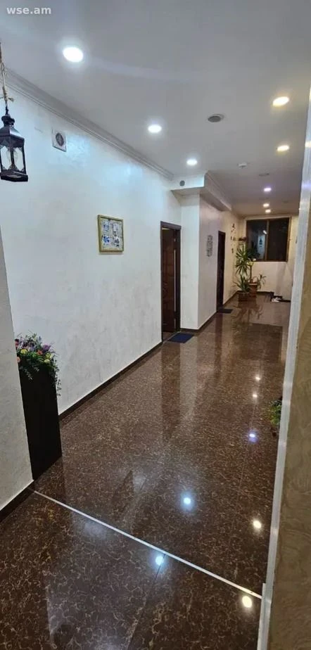 1-комн., 42 м², 1/7 эт., улица Мхитара Гераци 62