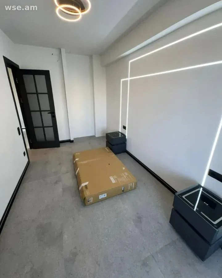 3-комн., 50 м², 2/13 эт., улица Давита Оганеса 6