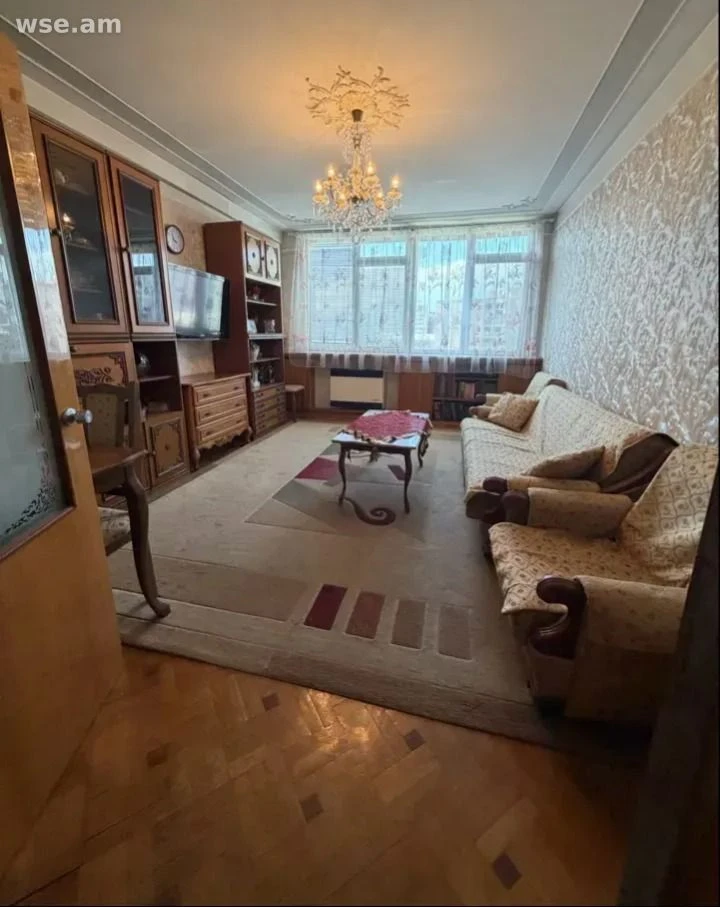 2-комн., 65 м², 8/9 эт., улица Качазнуни 11