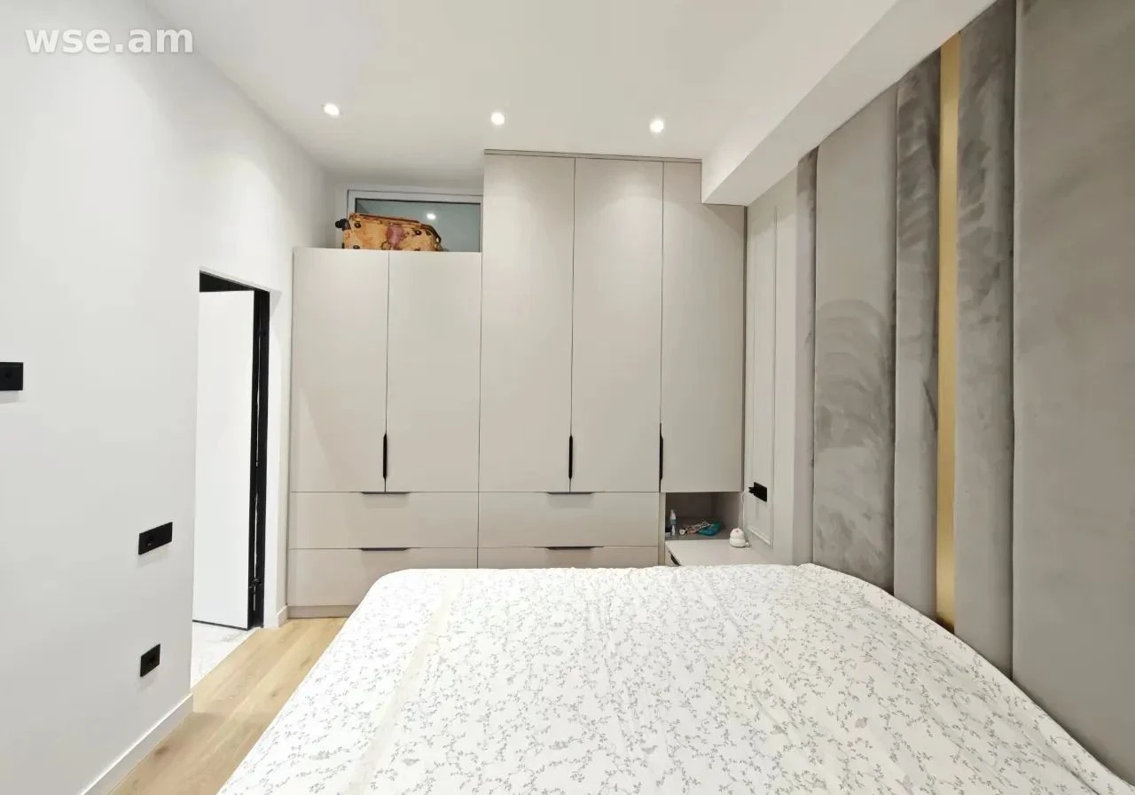 3-room, 75 m², 8/16 floor, Tsarav Haghbyur Street 134