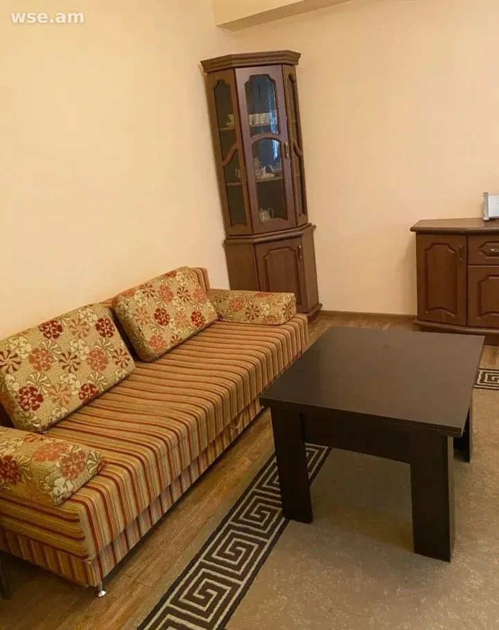 2-комн., 41 м², 2/9 эт., улица Фрунзе 8