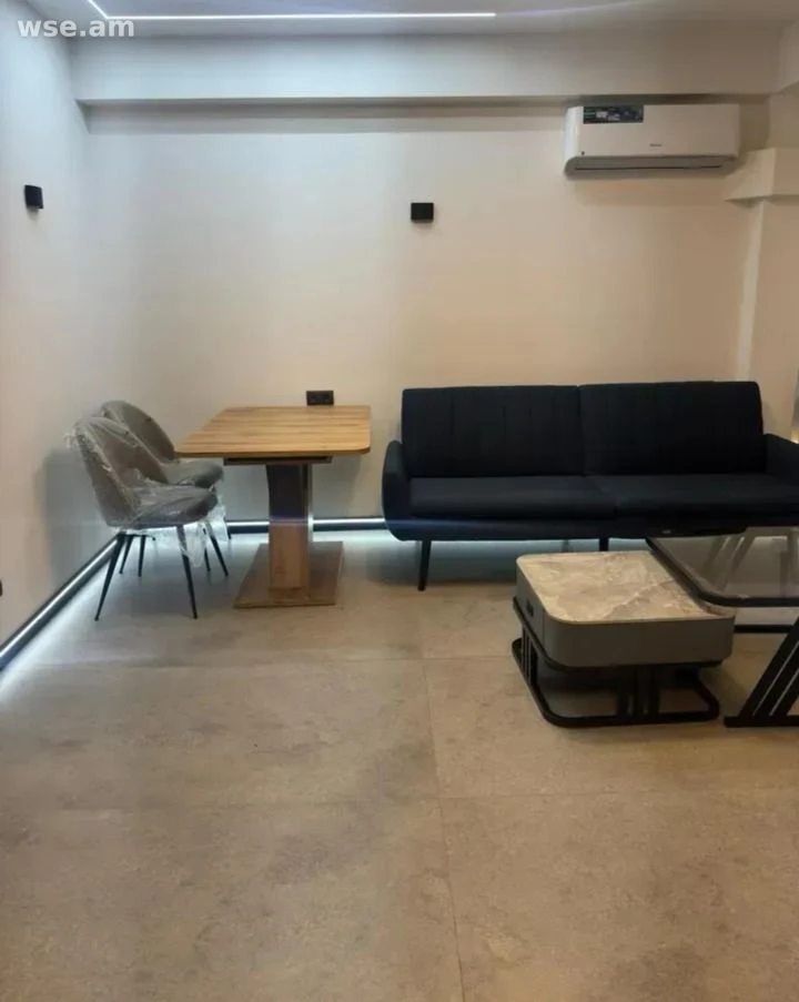 2-комн., 41 м², 2/13 эт., улица Давита Оганеса 6